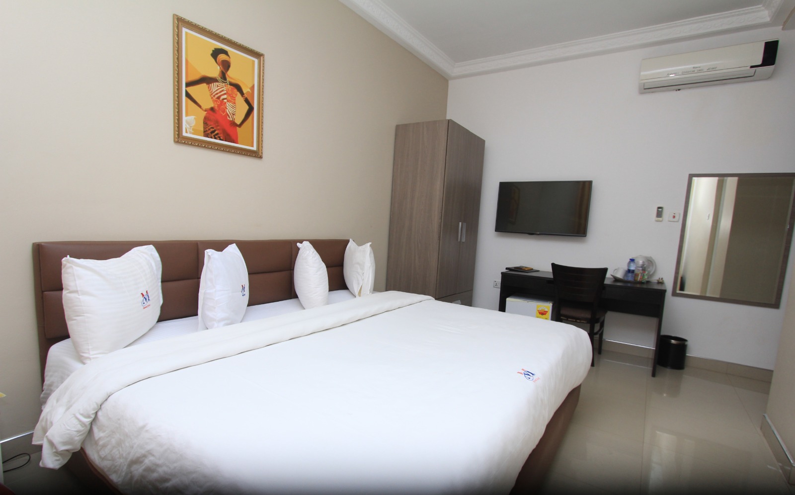 Mawuli Hotel Rooms Pictures